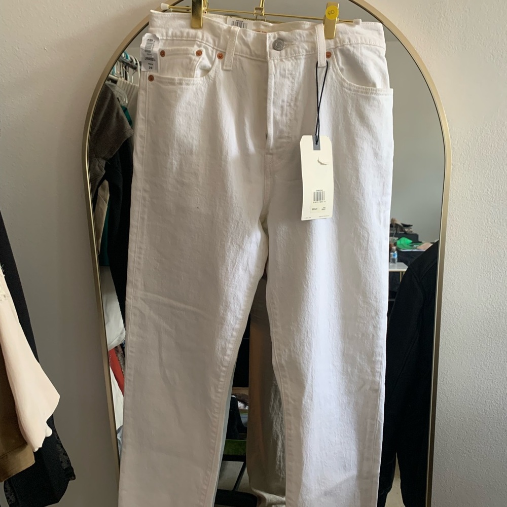Levi White Jeans